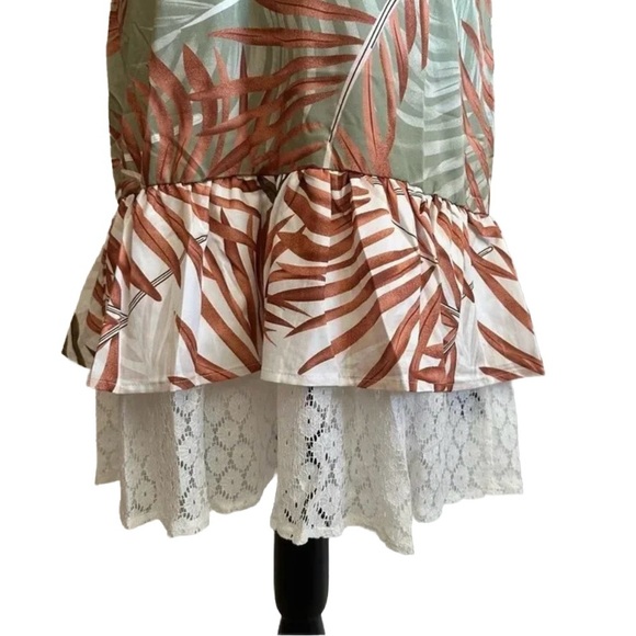 SHEIN ~ Women’s playful spaghetti strap tiered ruffle tropical dress size M - Picture 6 of 7